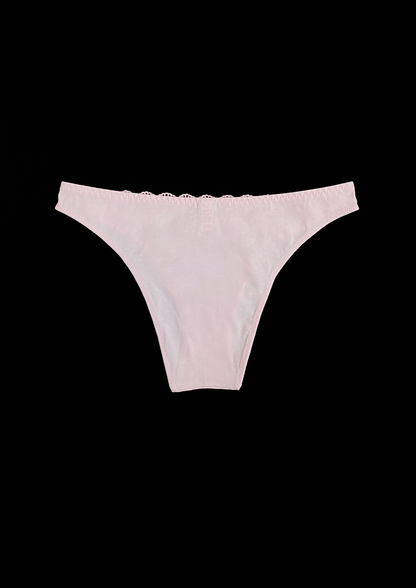 Gwyneth Panty