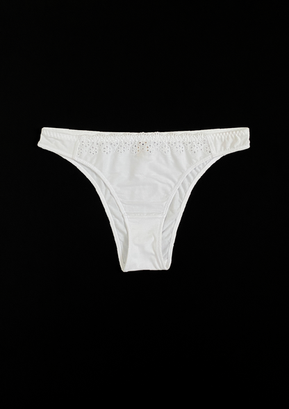 Gwyneth Panty