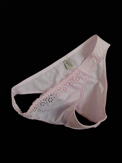 Gwyneth Panty