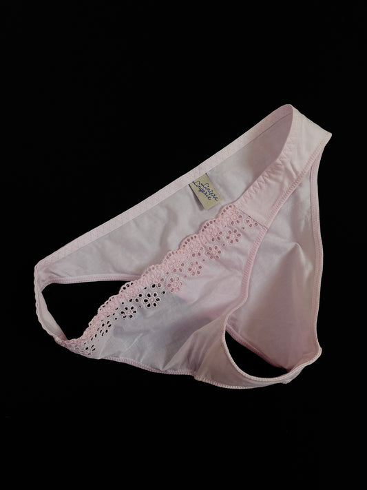 Gwyneth Panty